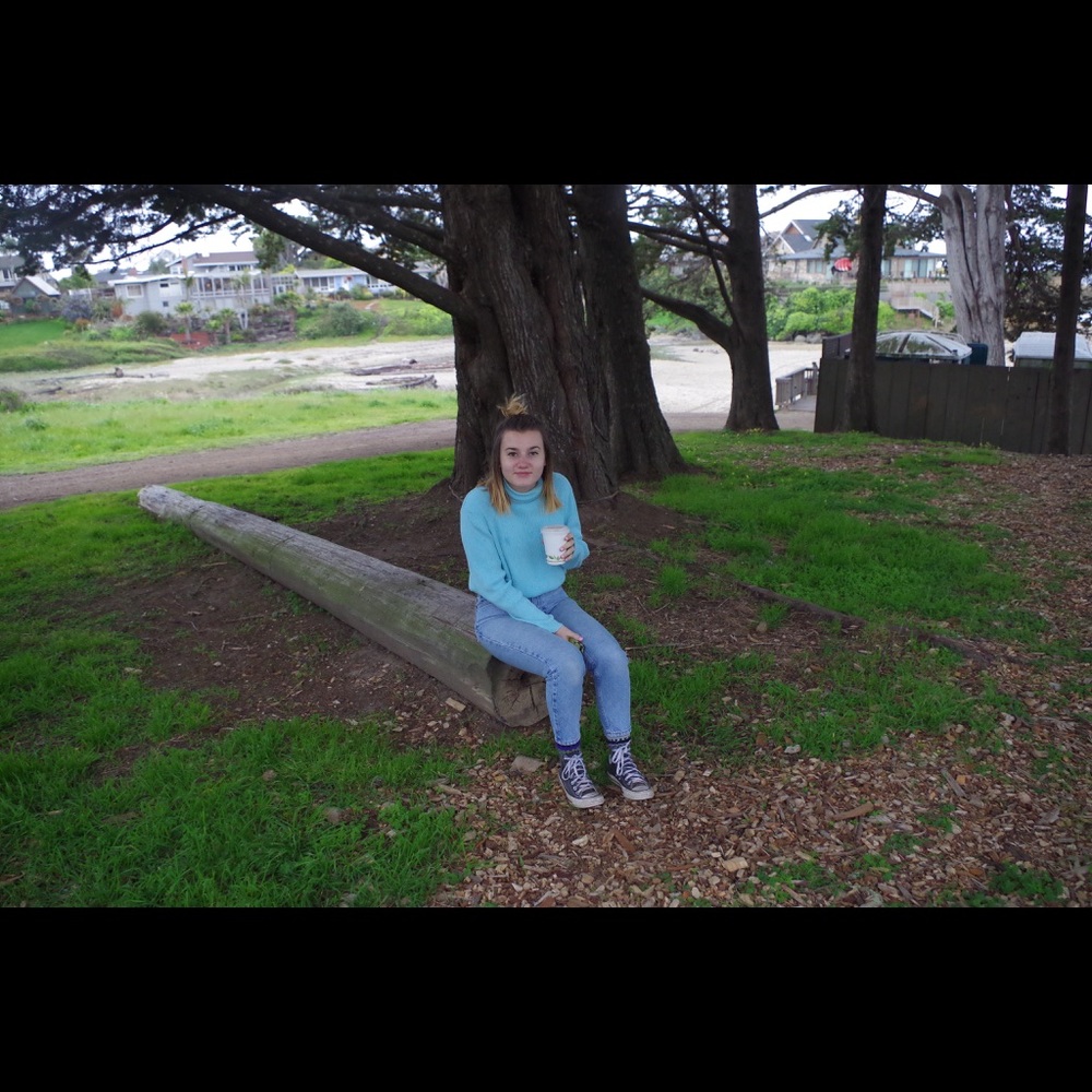 Meet your Posher, Ella